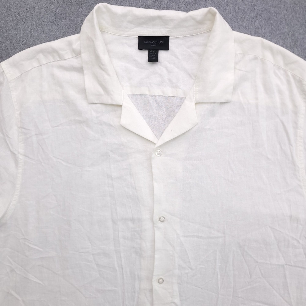 Magaschoni Shirt Mans XL White Linen Blend Camp Button Up Resort Beach